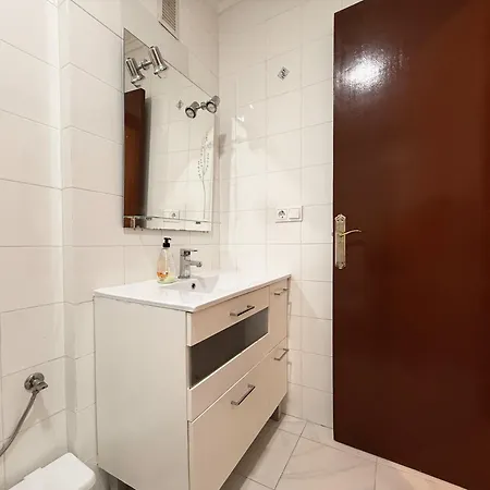 Appartement Cozy 1 Bedroom In The Center Of Close To The Del Cura *